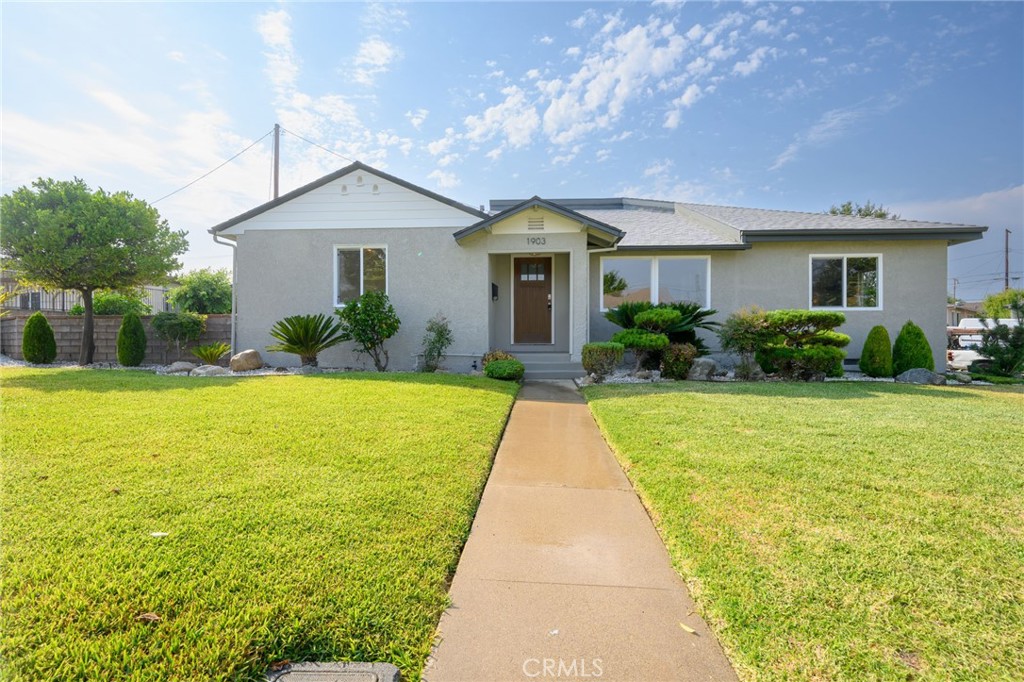 1903 S Bradshawe Avenue