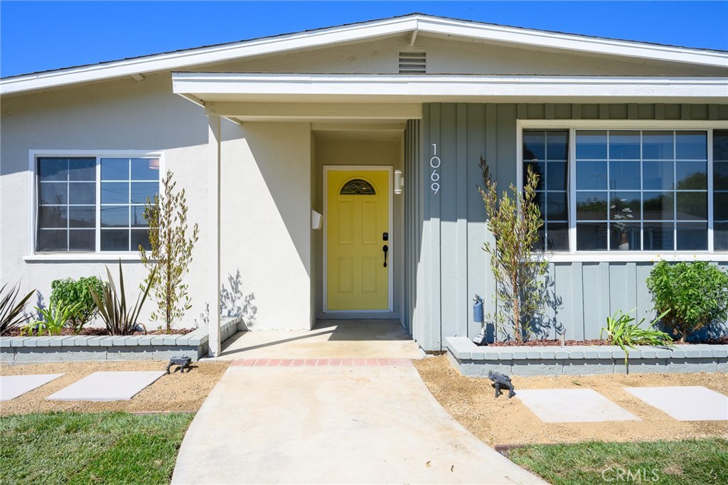 1069 Charvers Avenue