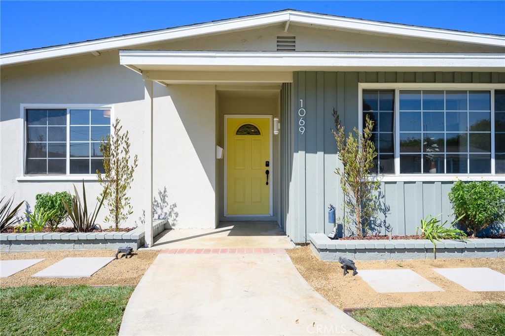 1069 Charvers Avenue