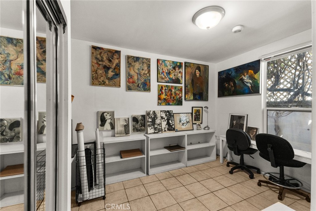 39 Westminster Avenue