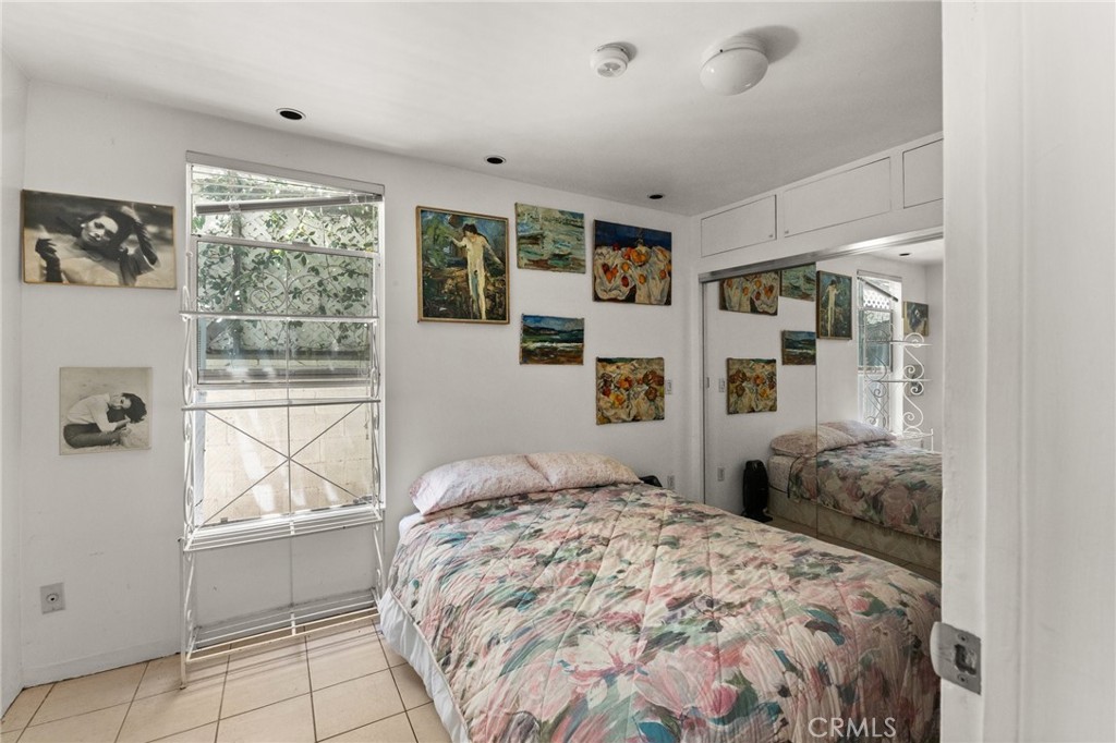 39 Westminster Avenue