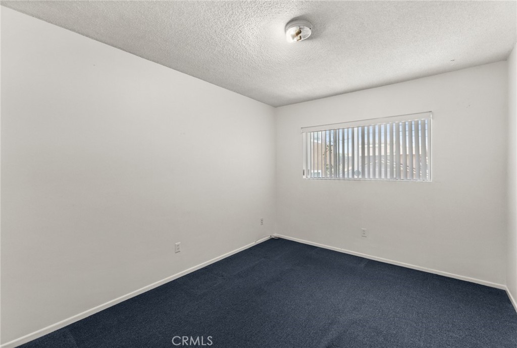 39 Westminster Avenue