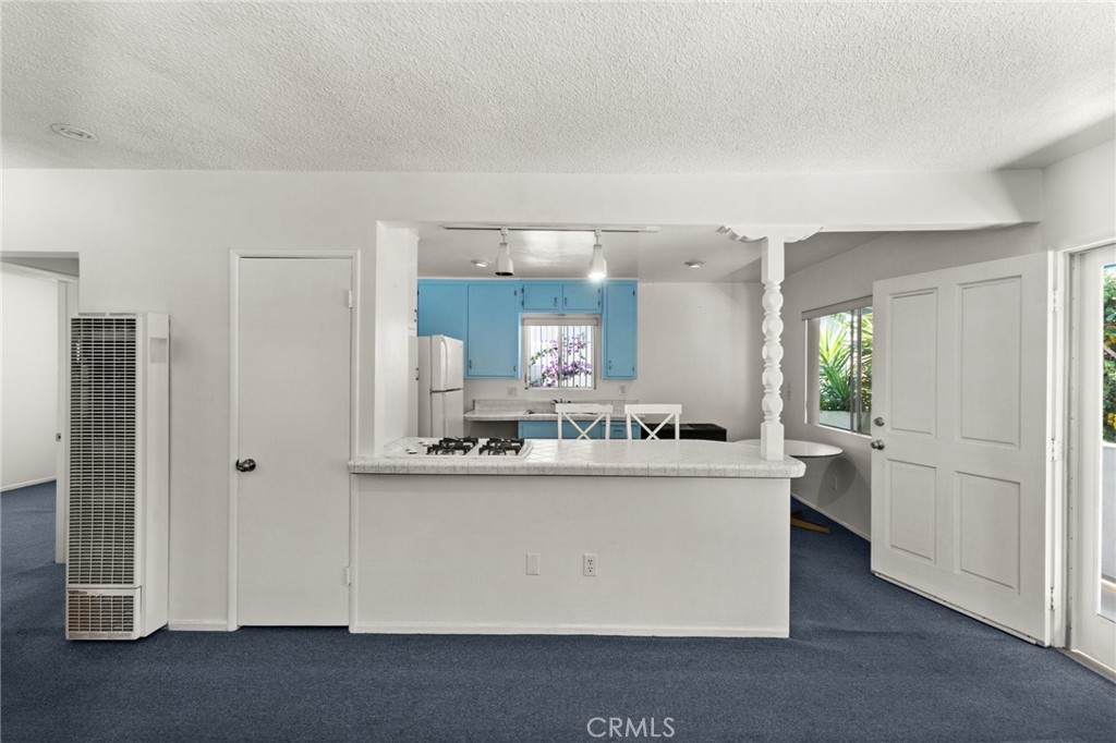 39 Westminster Avenue