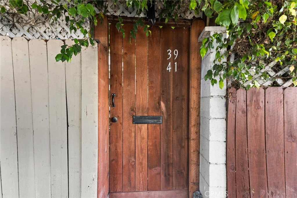 39 Westminster Avenue