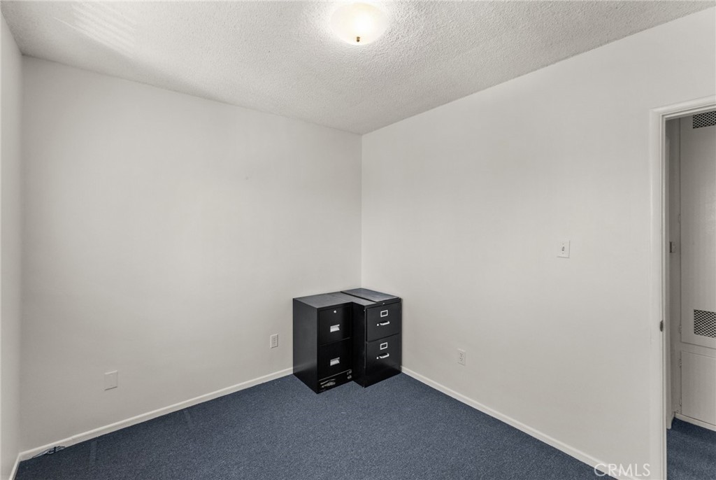 39 Westminster Avenue