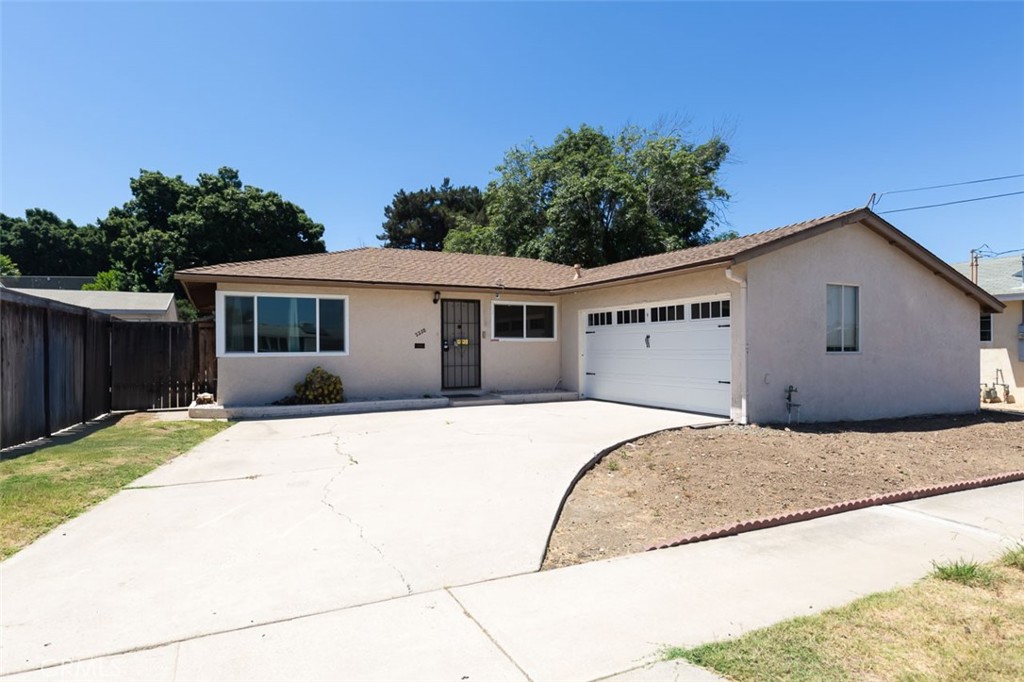 2228 Finch Lane