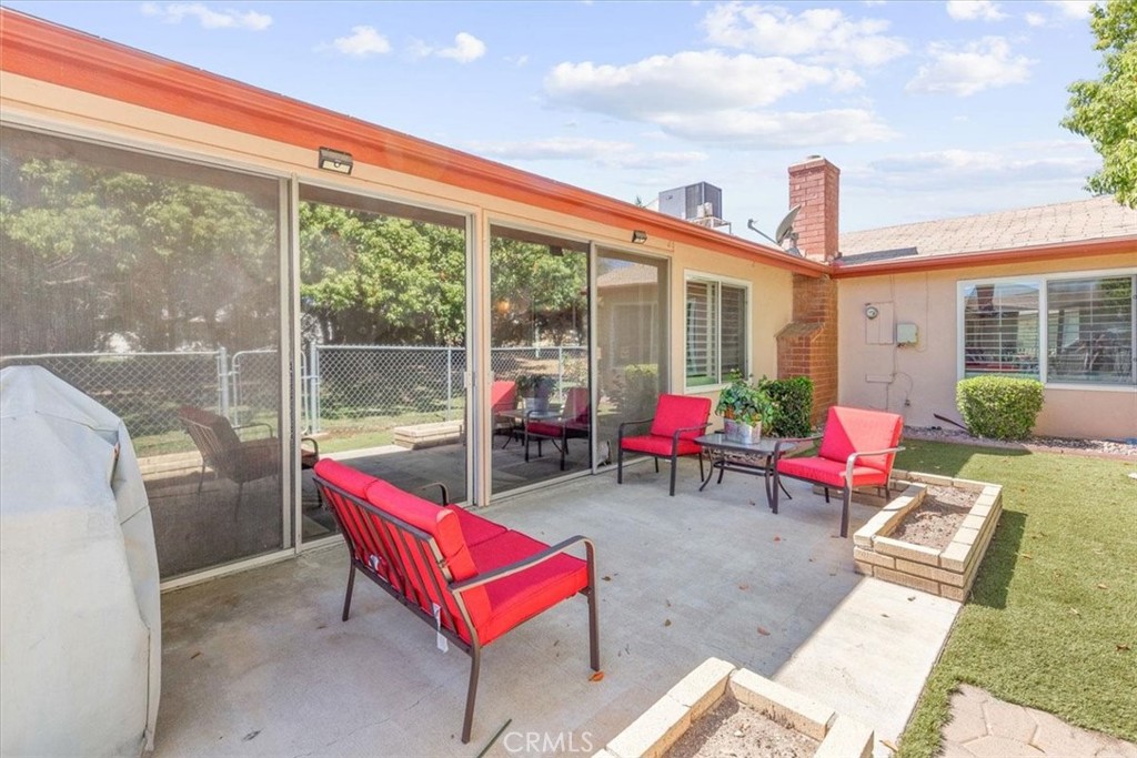 25960 Mccall Boulevard