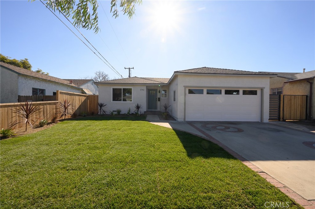 3742 W 176th Street