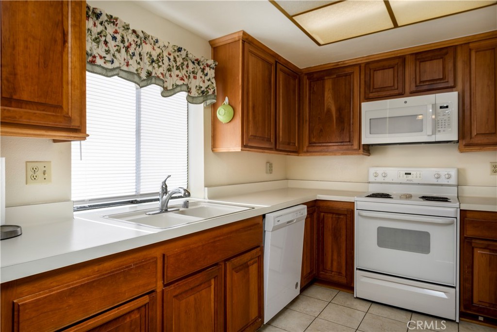 13515 Avenida Santa Tecla 210D