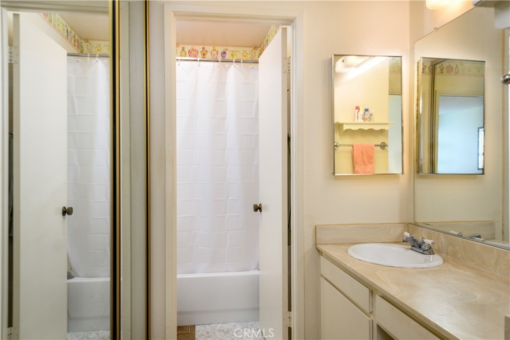 13515 Avenida Santa Tecla 210D