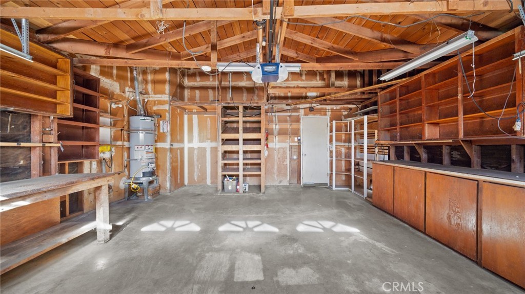 3117 E Hollingworth Street