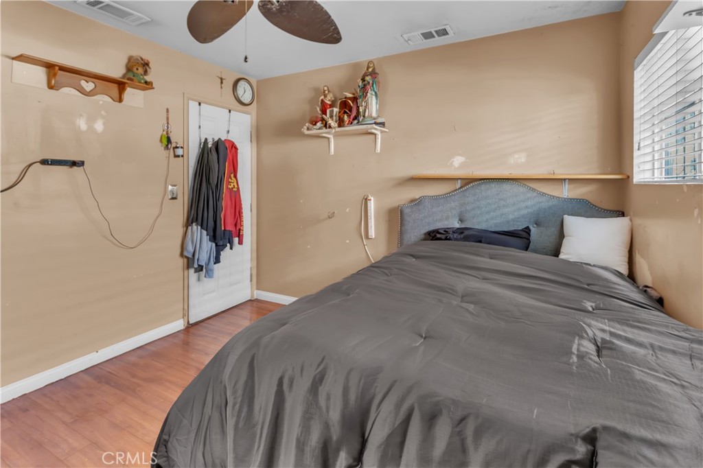 400 N Durrell Avenue