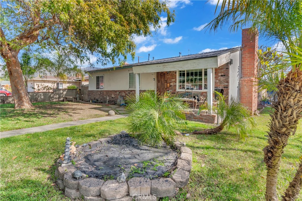 400 N Durrell Avenue