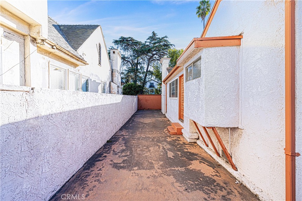 3249 Country Club Drive Drive