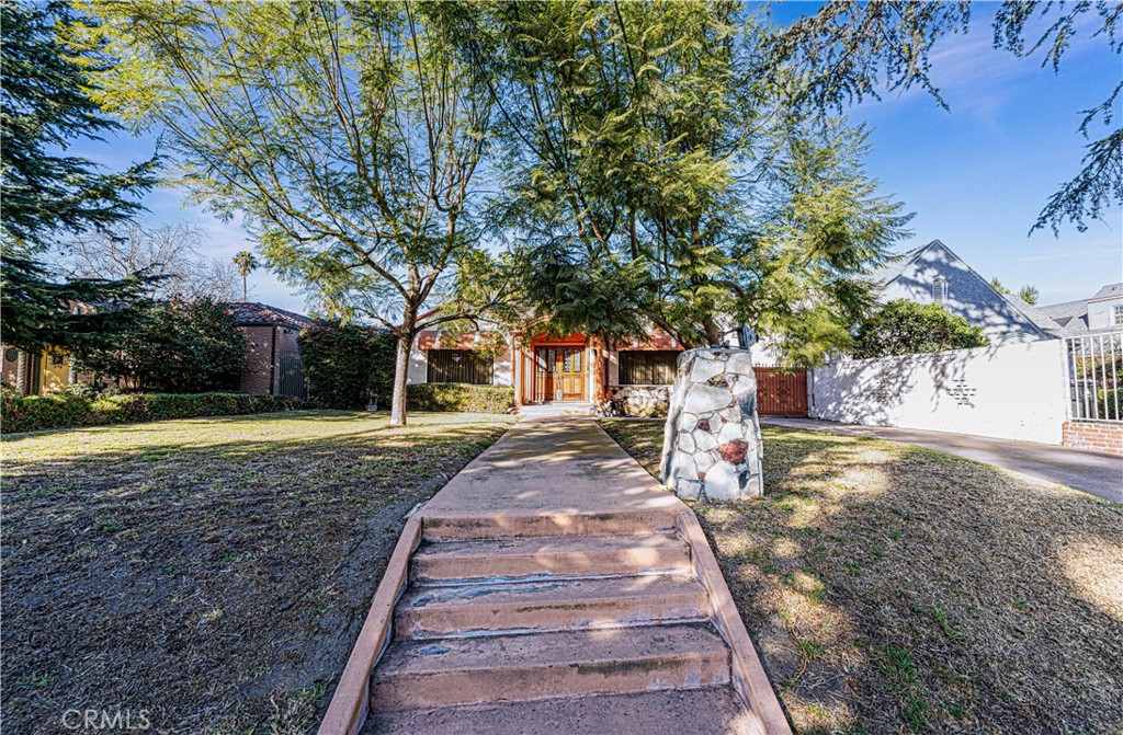 3249 Country Club Drive Drive