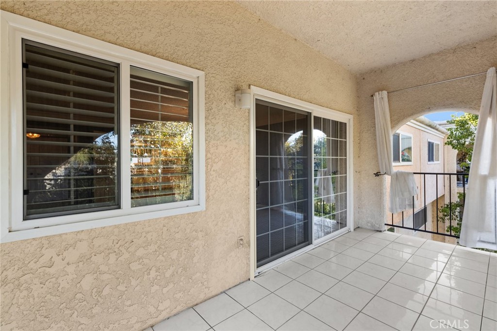 5519 Paseo Del Lago 3B