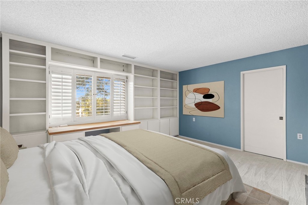 5519 Paseo Del Lago 3B