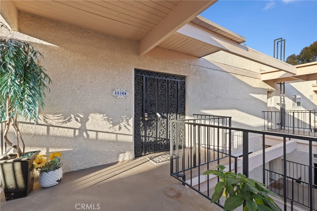 5519 Paseo Del Lago 3B
