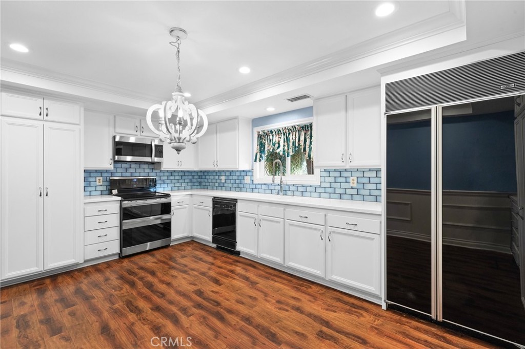 5519 Paseo Del Lago 3B