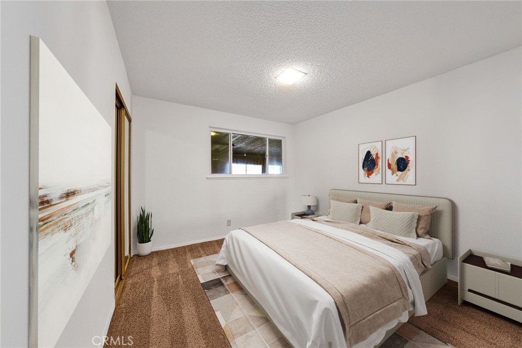 3617 W Valencia Drive