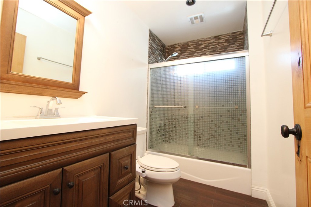 3609 W 144th Street