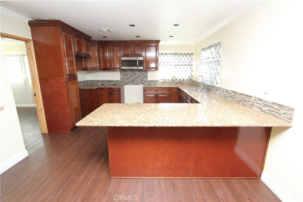 3609 W 144th Street