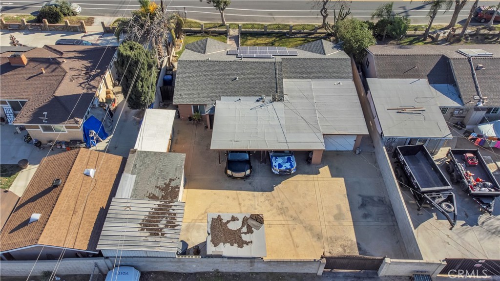 1099 E Lexington Avenue