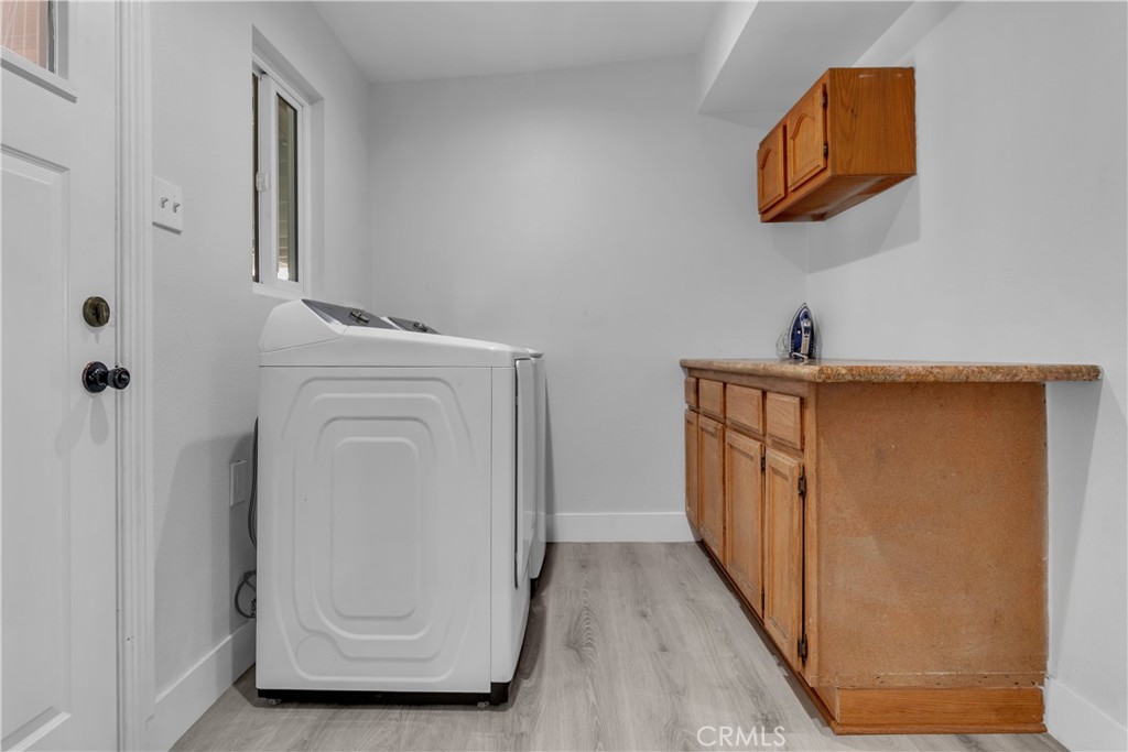 1099 E Lexington Avenue