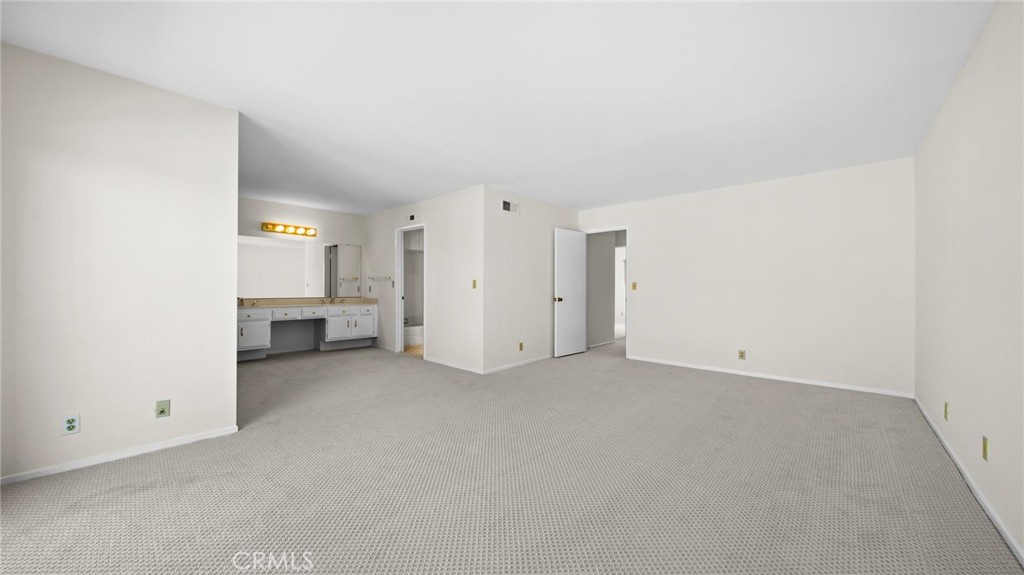 6404 Ridgebyrne Court