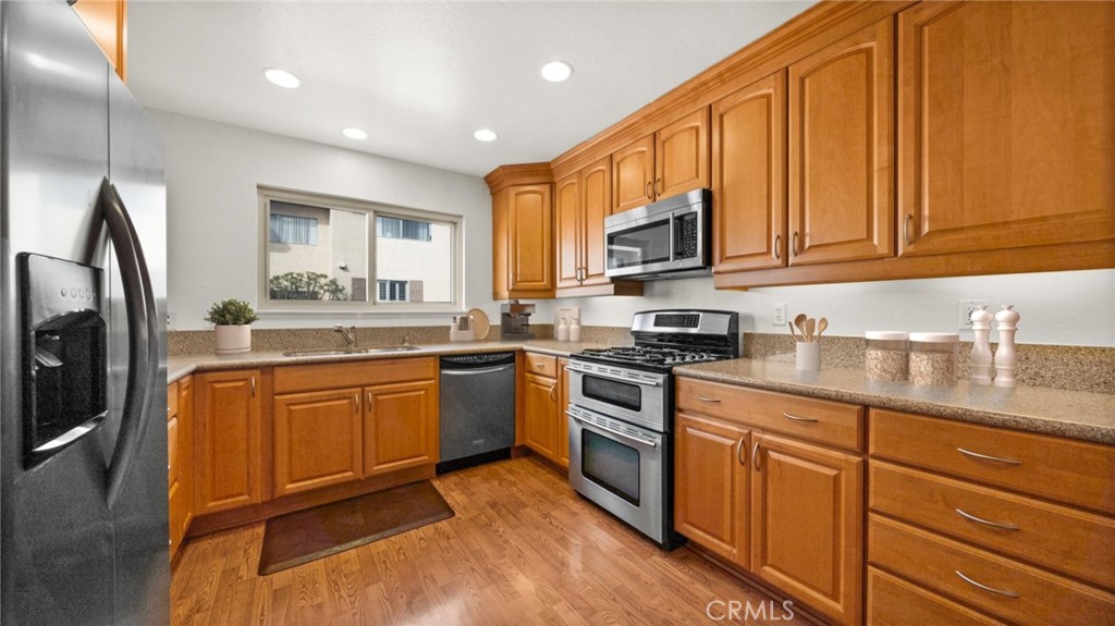 6404 Ridgebyrne Court