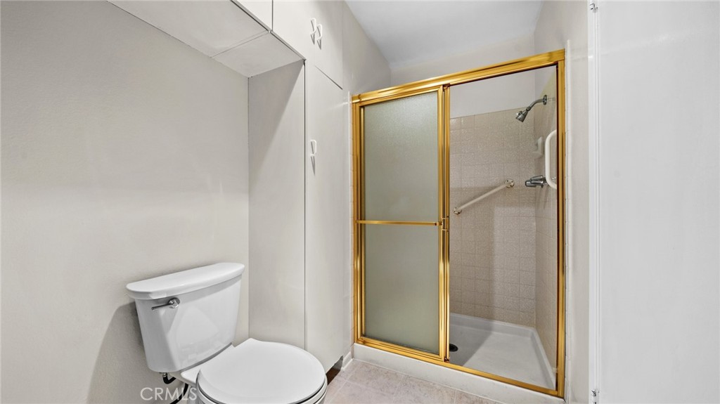 6404 Ridgebyrne Court