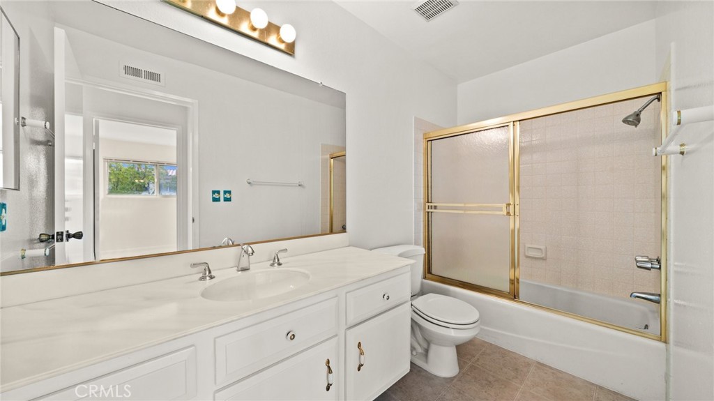 6404 Ridgebyrne Court