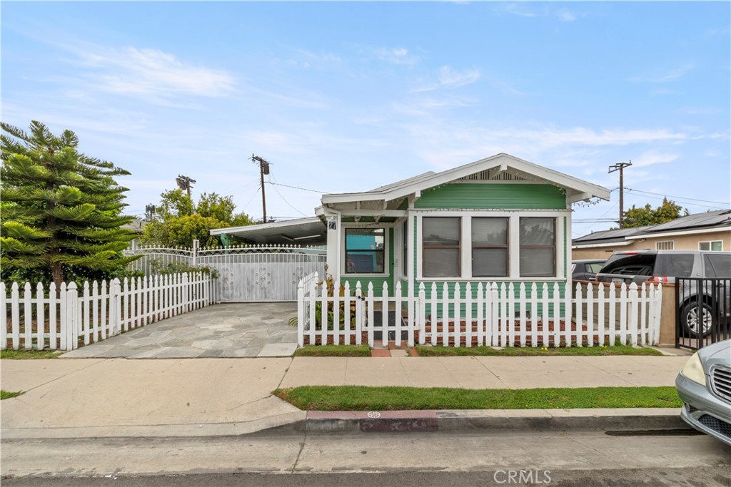 27 E Platt Street