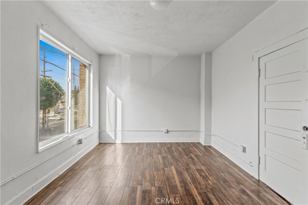 1611 Cesar Chavez