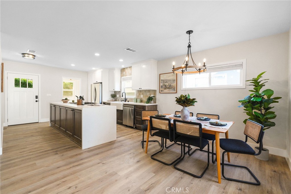 7048 Mclennan Avenue