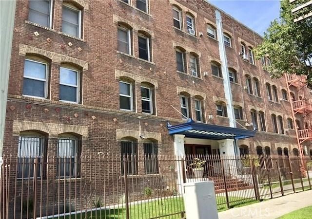 4125 S Figueroa Street 101