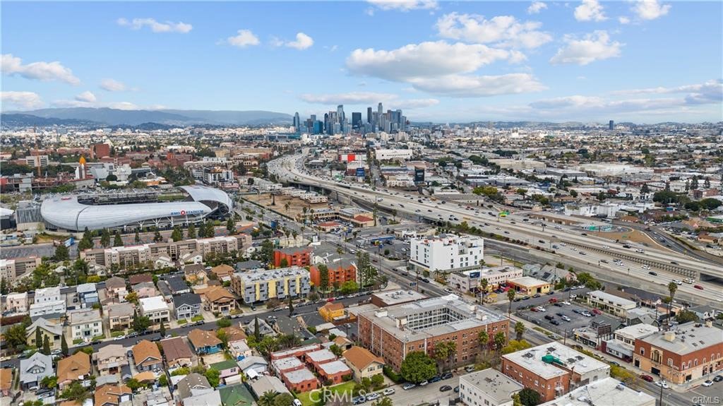 4125 S Figueroa Street 101