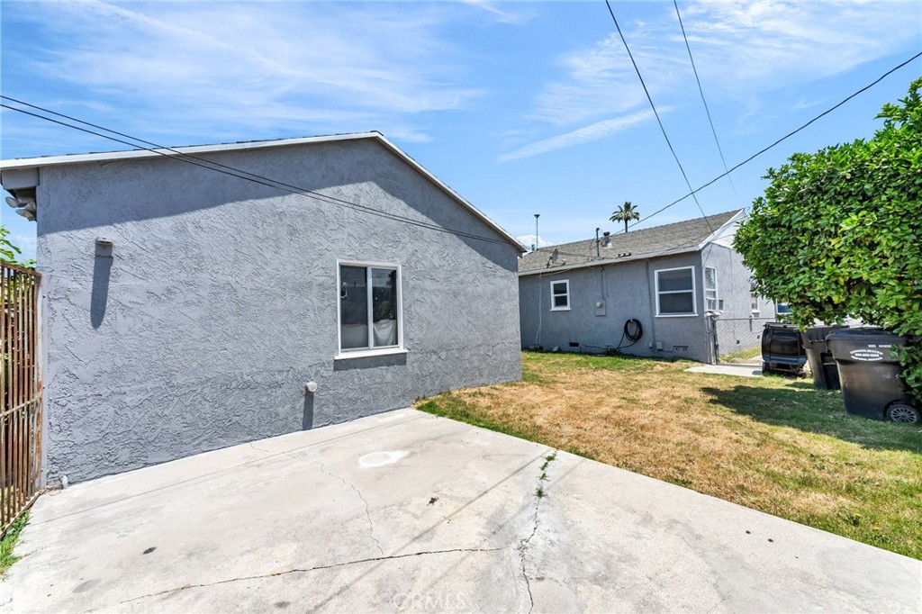 14403 S White Ave