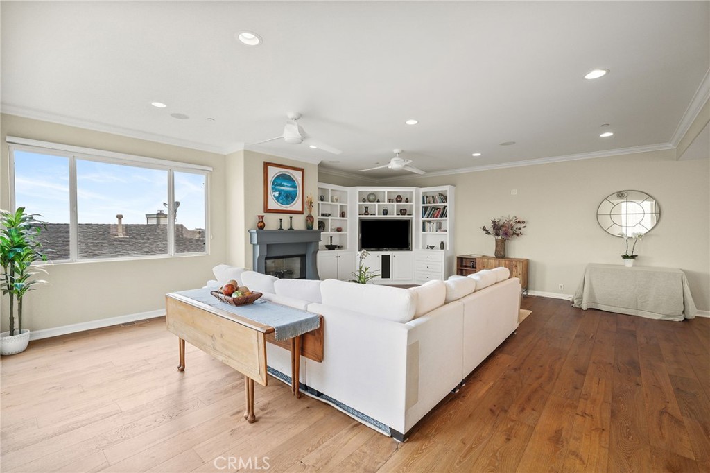 710 11th Street