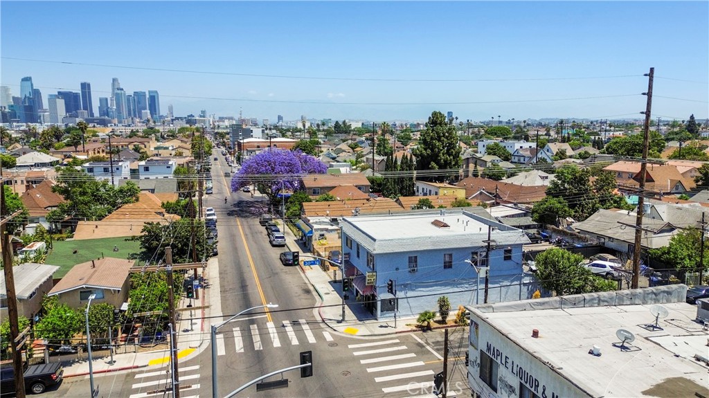 2922 Maple Avenue