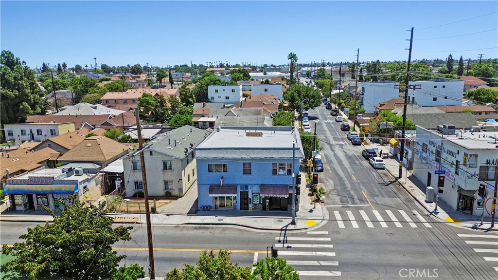 2922 Maple Avenue