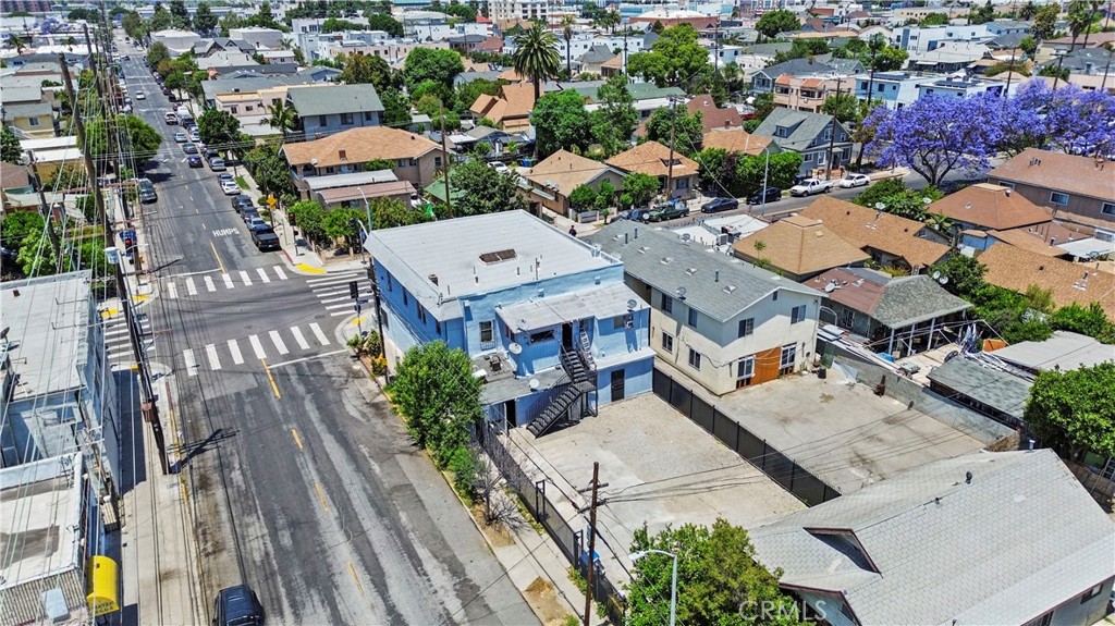 2922 Maple Avenue