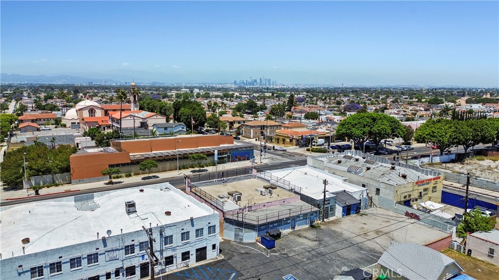 2214 W Florence Avenue