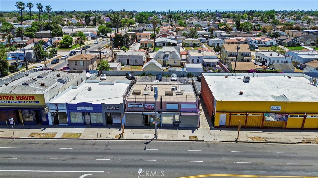 2214 W Florence Avenue