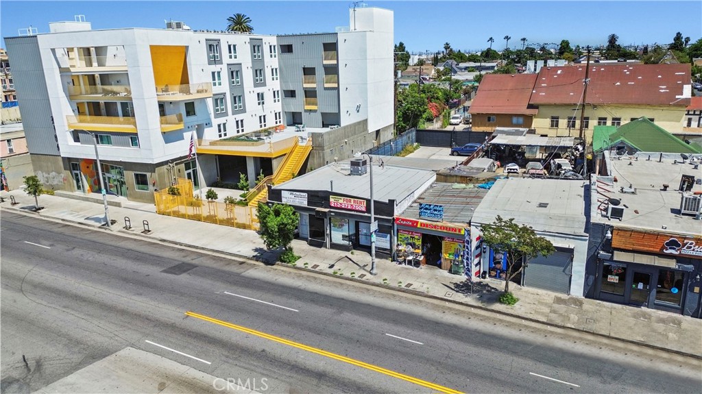 2116 S Central Avenue