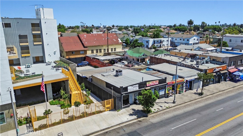 2116 S Central Avenue