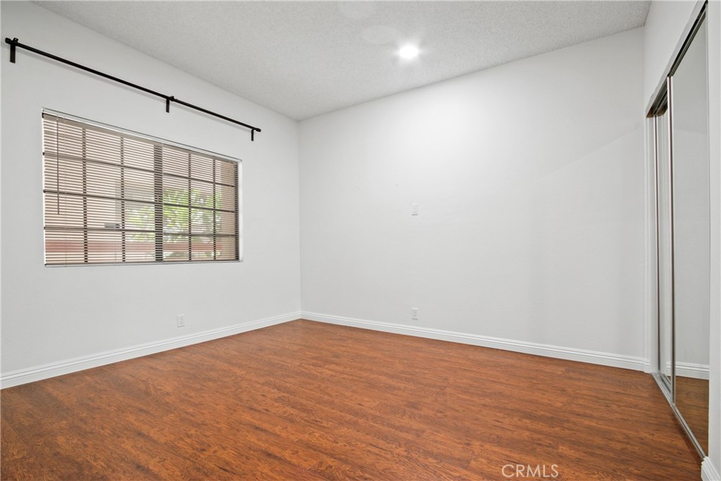 941 W Carson Street 210