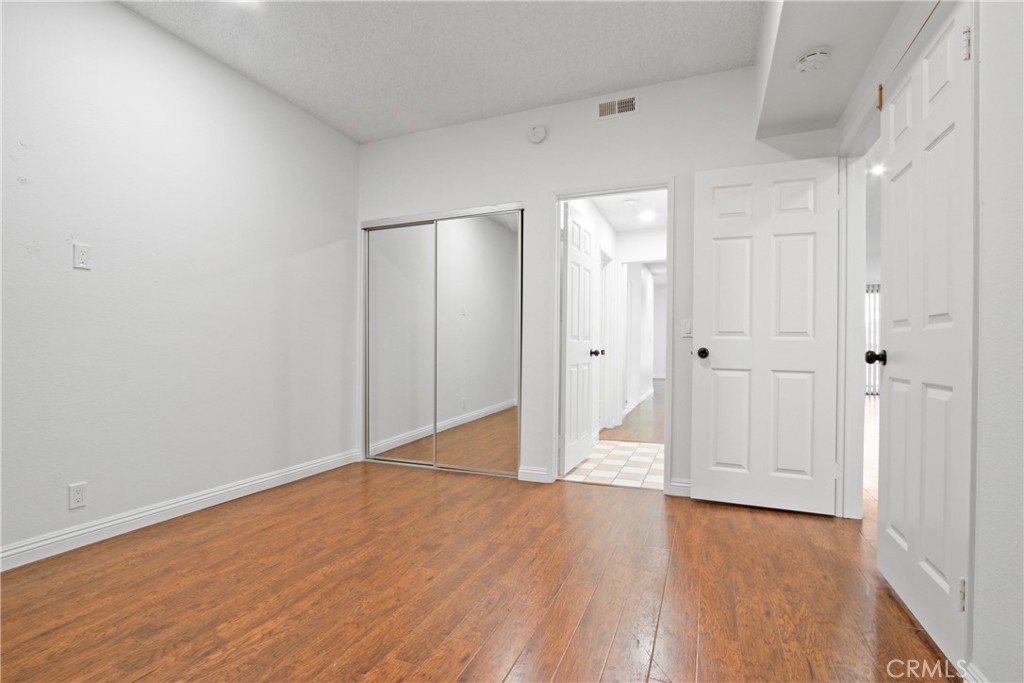 941 W Carson Street 210