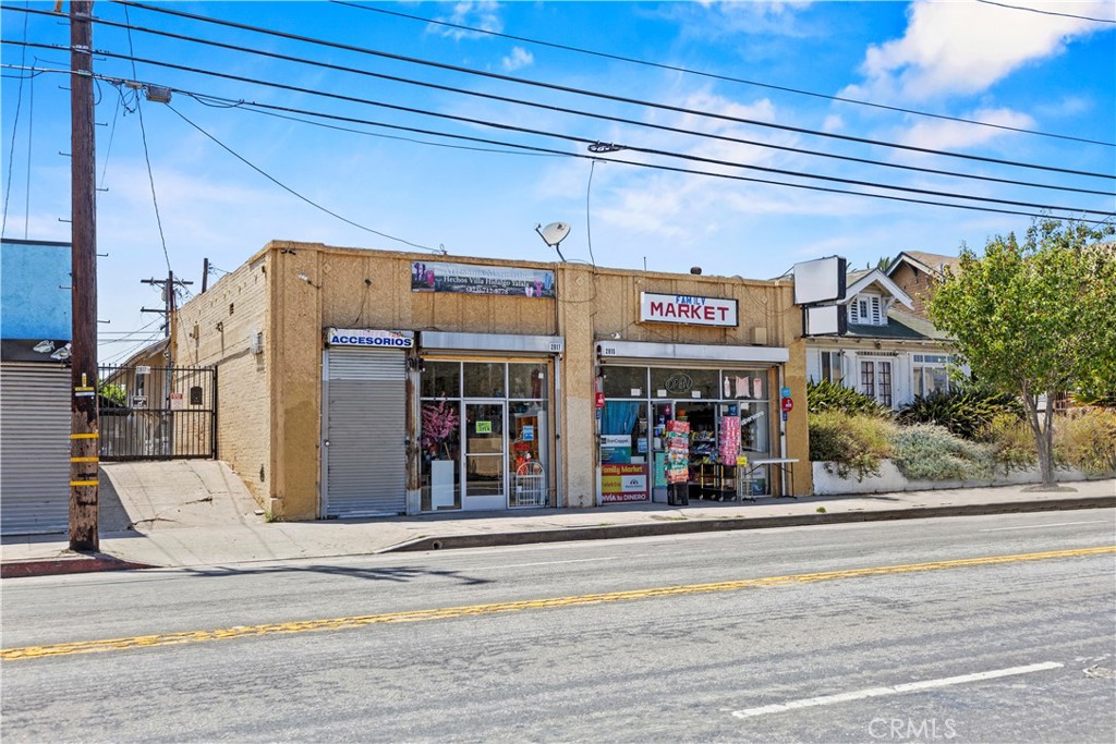 2815 S Western Avenue