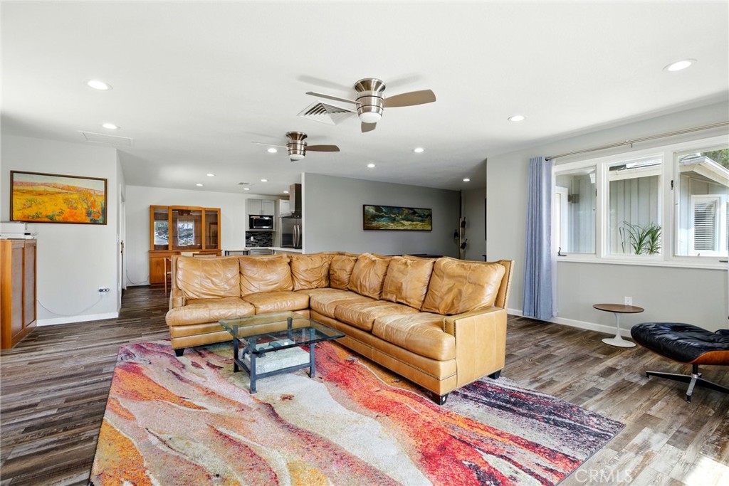 3101 Maple Avenue